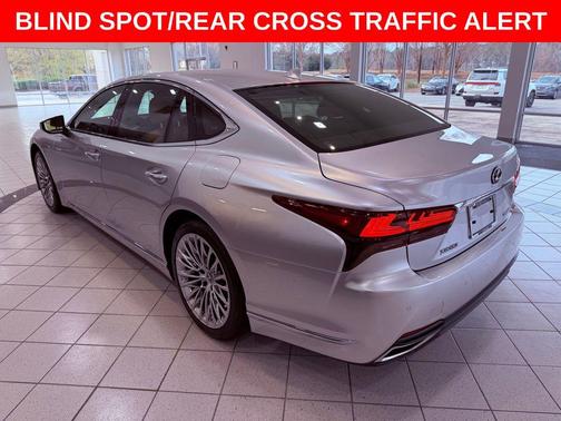 2024 Lexus LS 500 Base