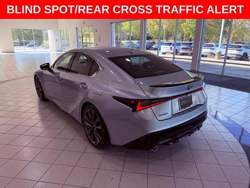 2022 Lexus IS 350 Base