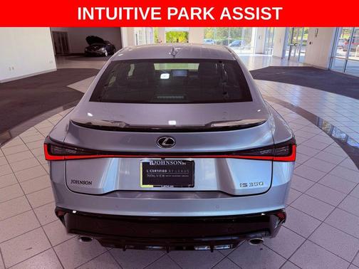 2022 Lexus IS 350 Base