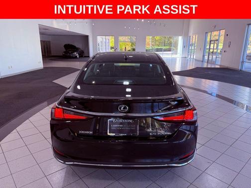 2024 Lexus ES 300h Premium