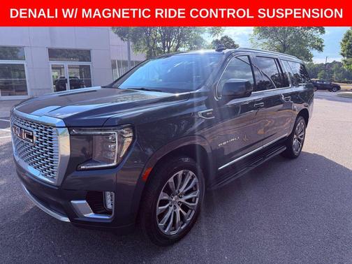 Dark Sky Metallic 2021 GMC Yukon XL Denali