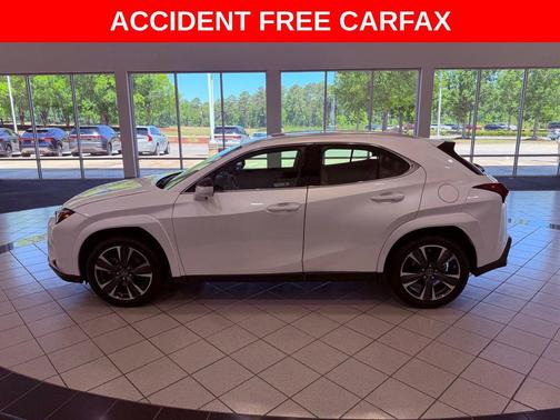 Eminent White Pearl 2023 Lexus UX 250h Base