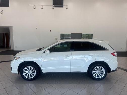 2017 Acura RDX Technology & AcuraWatch Plus Package