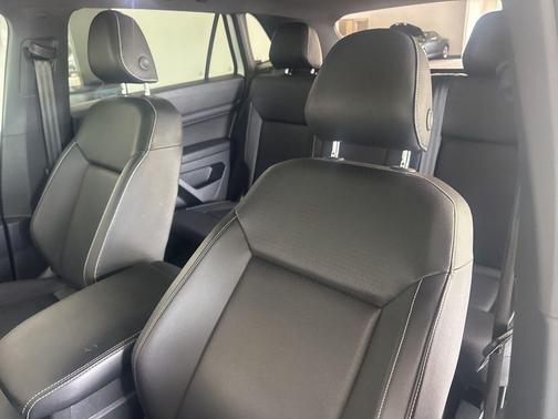 2020 Volkswagen Atlas Cross Sport 3.6L V6 SE w/Technology