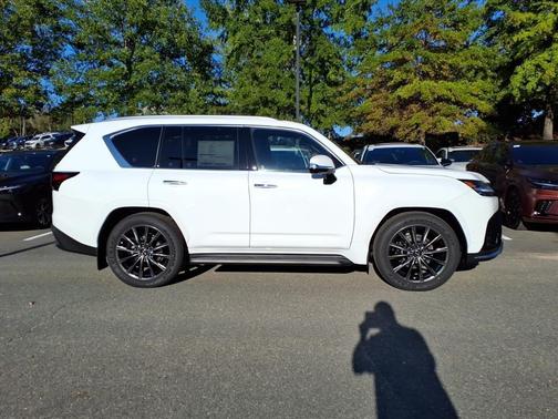 2025 Lexus LX 700h F SPORT
