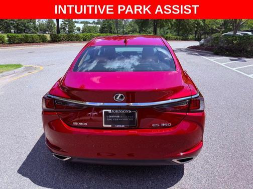 Matador Red Mica 2025 Lexus ES 350 Premium