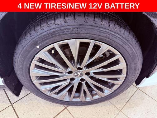 2023 Lexus RZ 450e Luxury