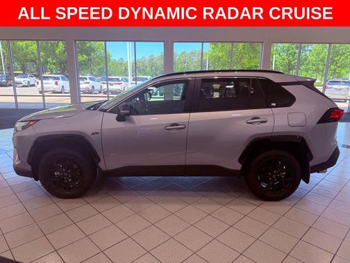 Silver Sky Metallic 2024 Toyota RAV4 XLE