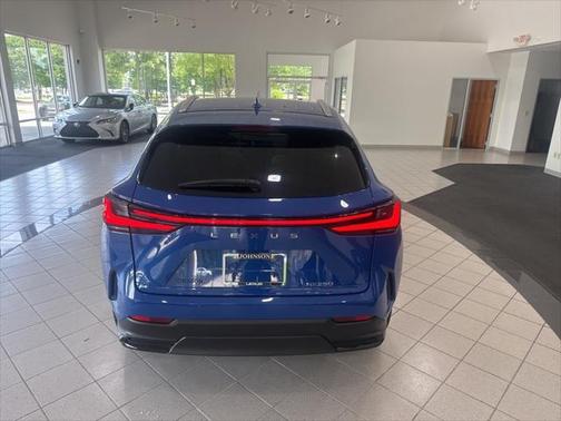 2023 Lexus NX 250 Premium