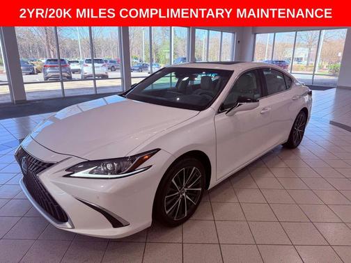 2024 Lexus ES 300h Base
