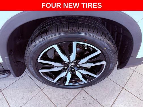 2019 Honda Pilot Touring 8-Passenger