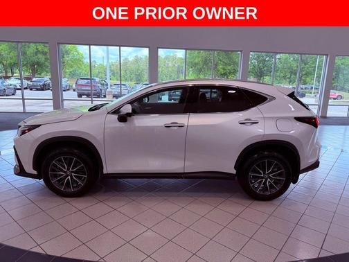 Eminent White Pearl 2024 Lexus NX 350 350