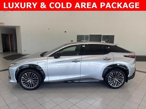 2023 Lexus RZ 450e Luxury