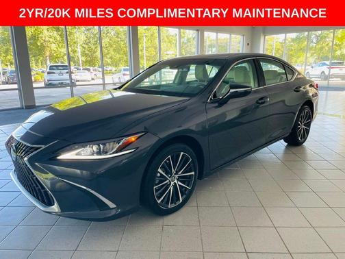 2024 Lexus ES 250 Base
