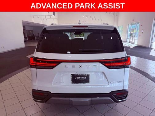 Eminent White Pearl 2026 Lexus LX 700h 700h Luxury