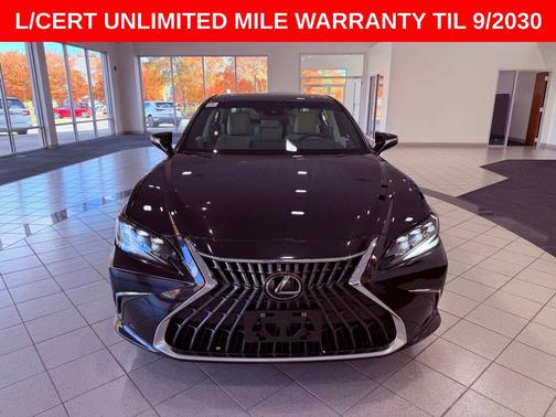 2024 Lexus ES 300h Base