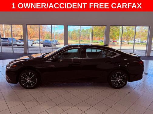 2024 Lexus ES 300h Base