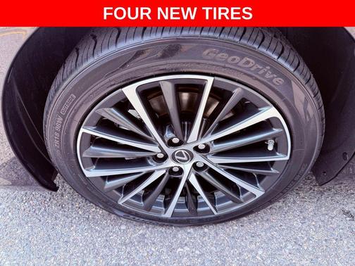 2024 Lexus ES 350 Premium