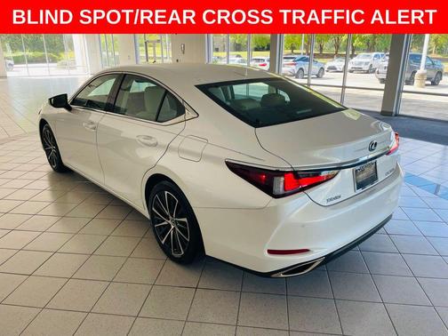 2025 Lexus ES 350 Premium