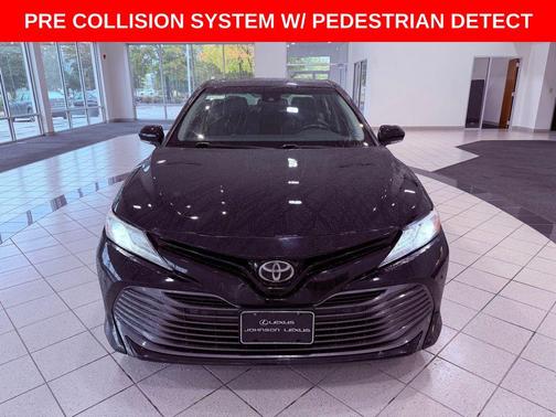 2018 Toyota Camry XLE