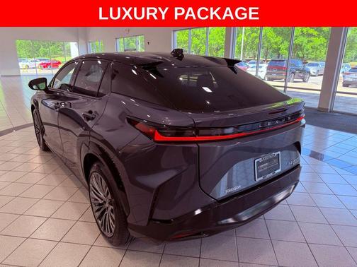 Cloudburst Gray/Black 2023 Lexus RZ 450e Luxury