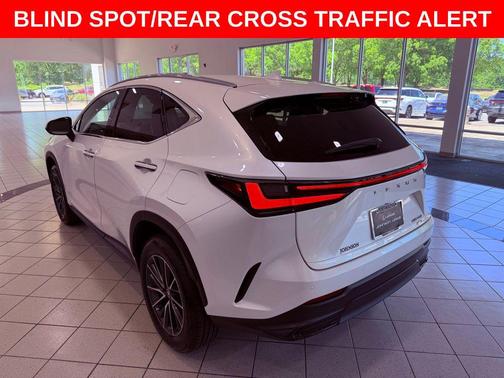 Eminent White Pearl 2025 Lexus NX 350 Premium