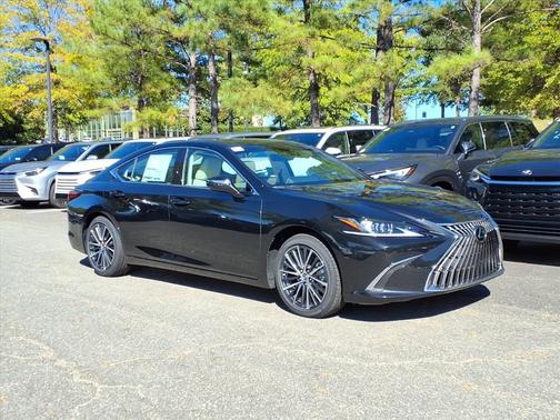 2025 Lexus ES 350 Base