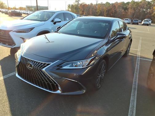 2025 Lexus ES 350 Base