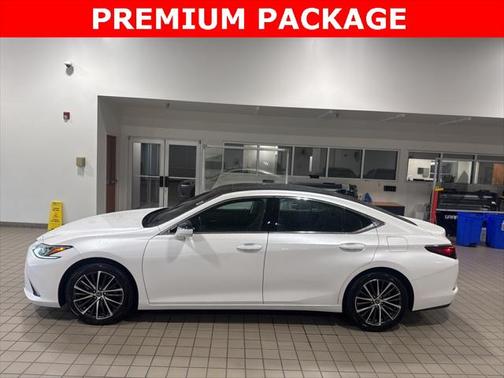 2023 Lexus ES 350 Base
