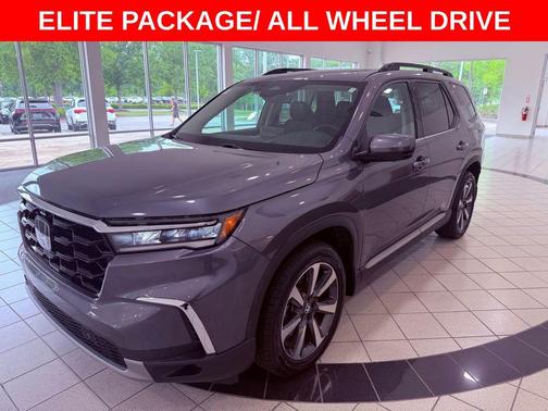 Modern Steel Metallic 2024 Honda Pilot Elite