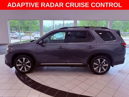 Modern Steel Metallic 2024 Honda Pilot Elite