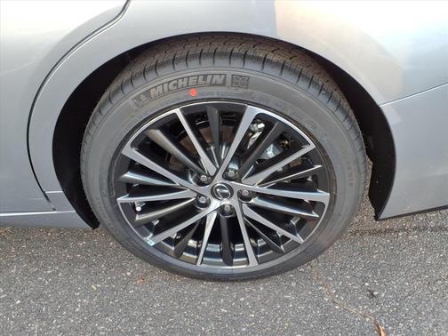 2025 Lexus ES 350 Base