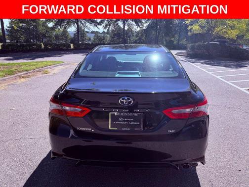 Midnight Black Metallic 2018 Toyota Camry LE