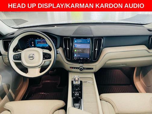 2022 Volvo XC60 B6 Inscription