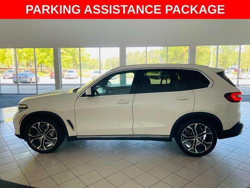 2023 BMW X5 sDrive40i