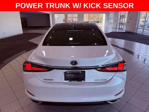 2023 Lexus ES 350 Base