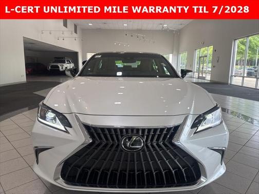 2022 Lexus ES 350 Base