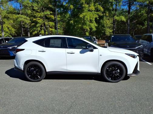 2026 Lexus NX 450h+ NX 450h+ F SPORT Handling