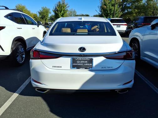 2025 Lexus ES 350 Base