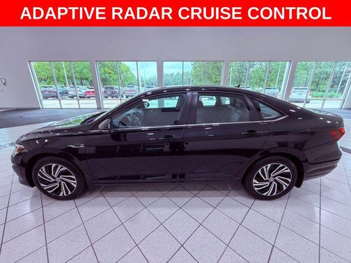Deep Black Pearl 2021 Volkswagen Jetta 1.4T SEL Premium