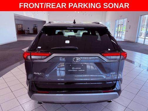 2025 Toyota RAV4 Hybrid SE