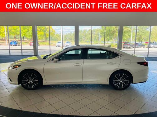 2023 Lexus ES 350 Base