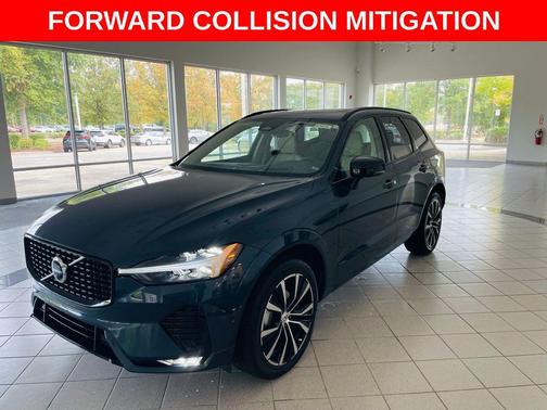 2025 Volvo XC60 B5 Ultra