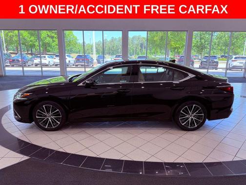 Obsidian 2024 Lexus ES 350 Base