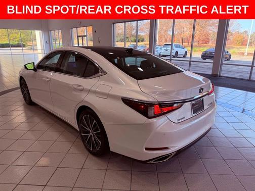 2023 Lexus ES 350 Base