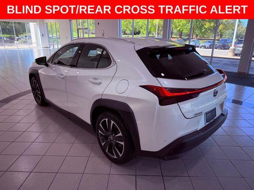 2021 Lexus UX 200 Base