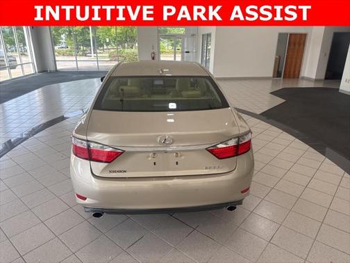 2015 Lexus ES 350 Crafted Line