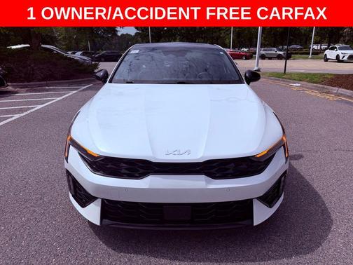 Snow White Pearl 2025 Kia K5 GT-Line