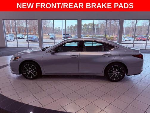 2022 Lexus ES 350 Premium