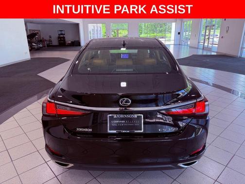 Obsidian 2024 Lexus ES 350 Premium